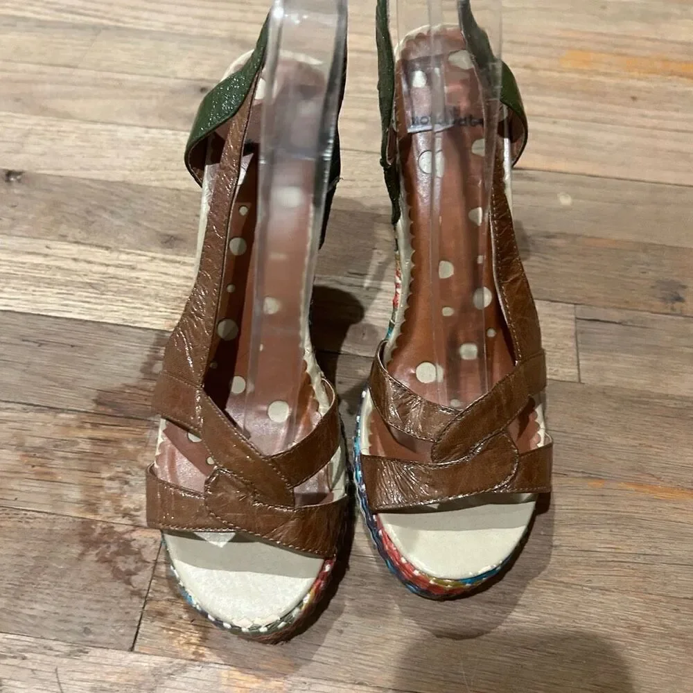 Not Rated wedge heels size 9 rainbow design